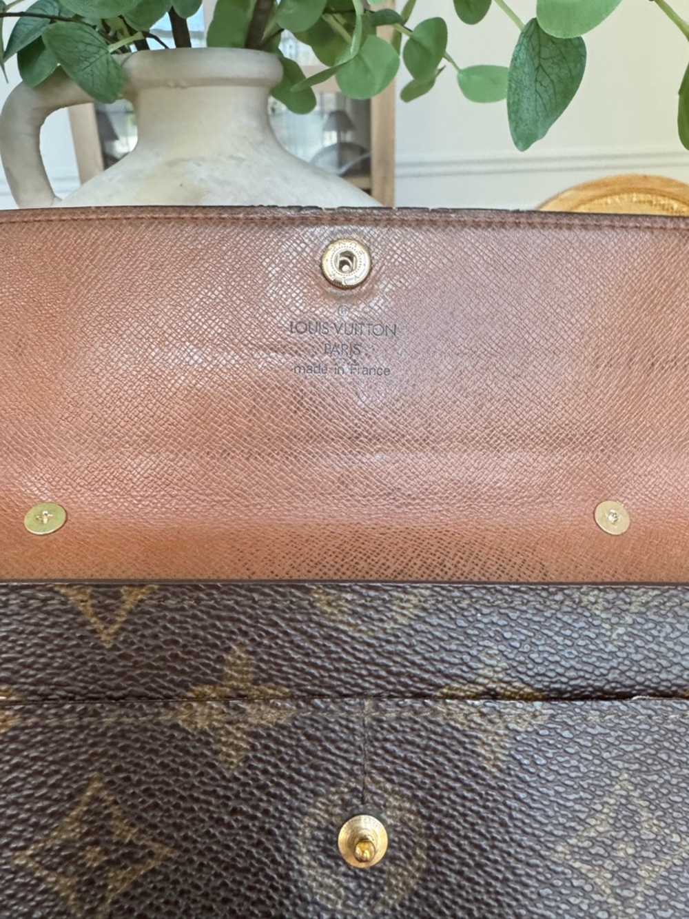 ✅AUTH✅SET OF LOUIS VUITTON WALLET ON A CHAIN+KEYHOLDER - Picture 7 of 17